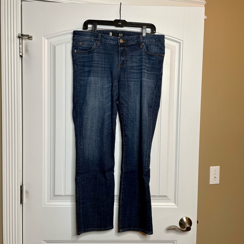 Kut from the Kloth Catherine Boyfriend Jeans 12 EUC Darker Wash